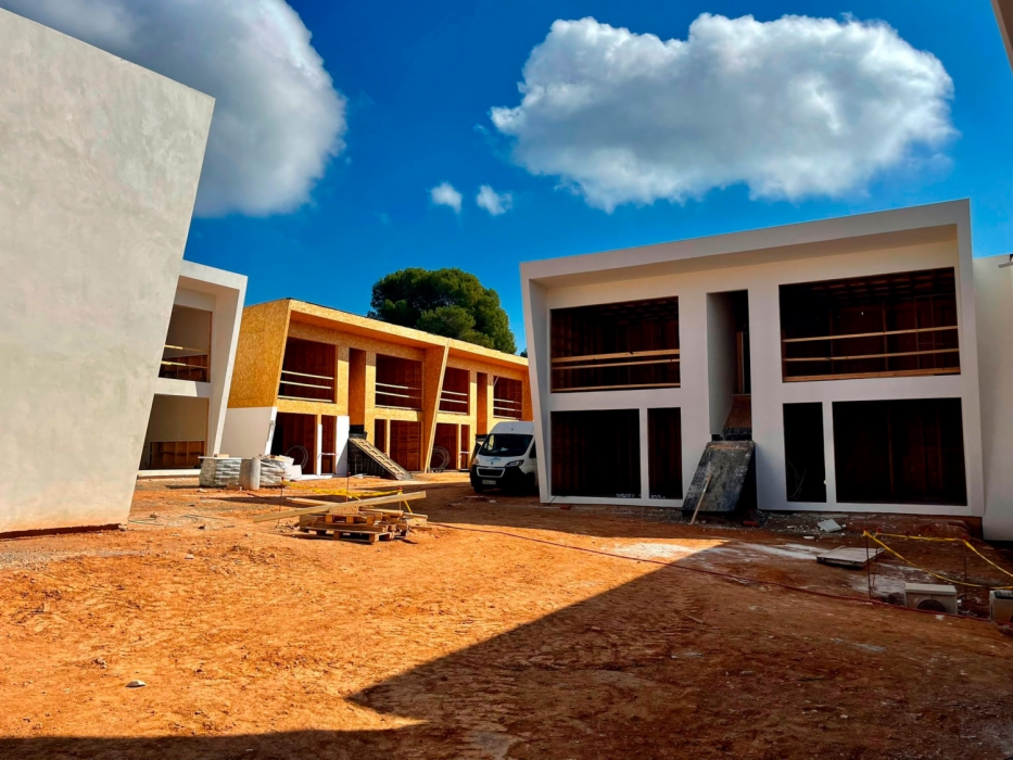 94 módulos + Suites Lujo - imagen 2