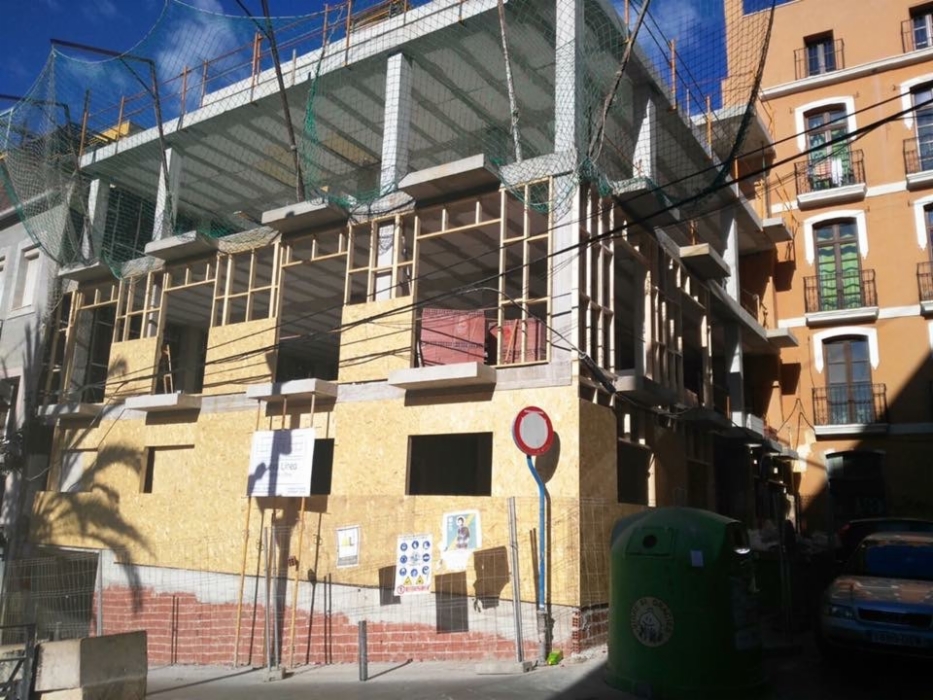Edificio de 11 viviendas micro